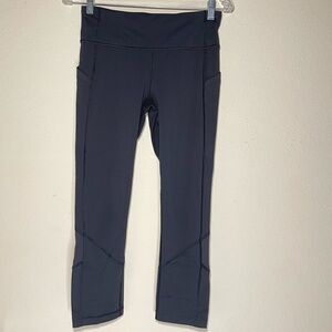 Lululemon Pace Rival Crop *22 in Black Size 6‎